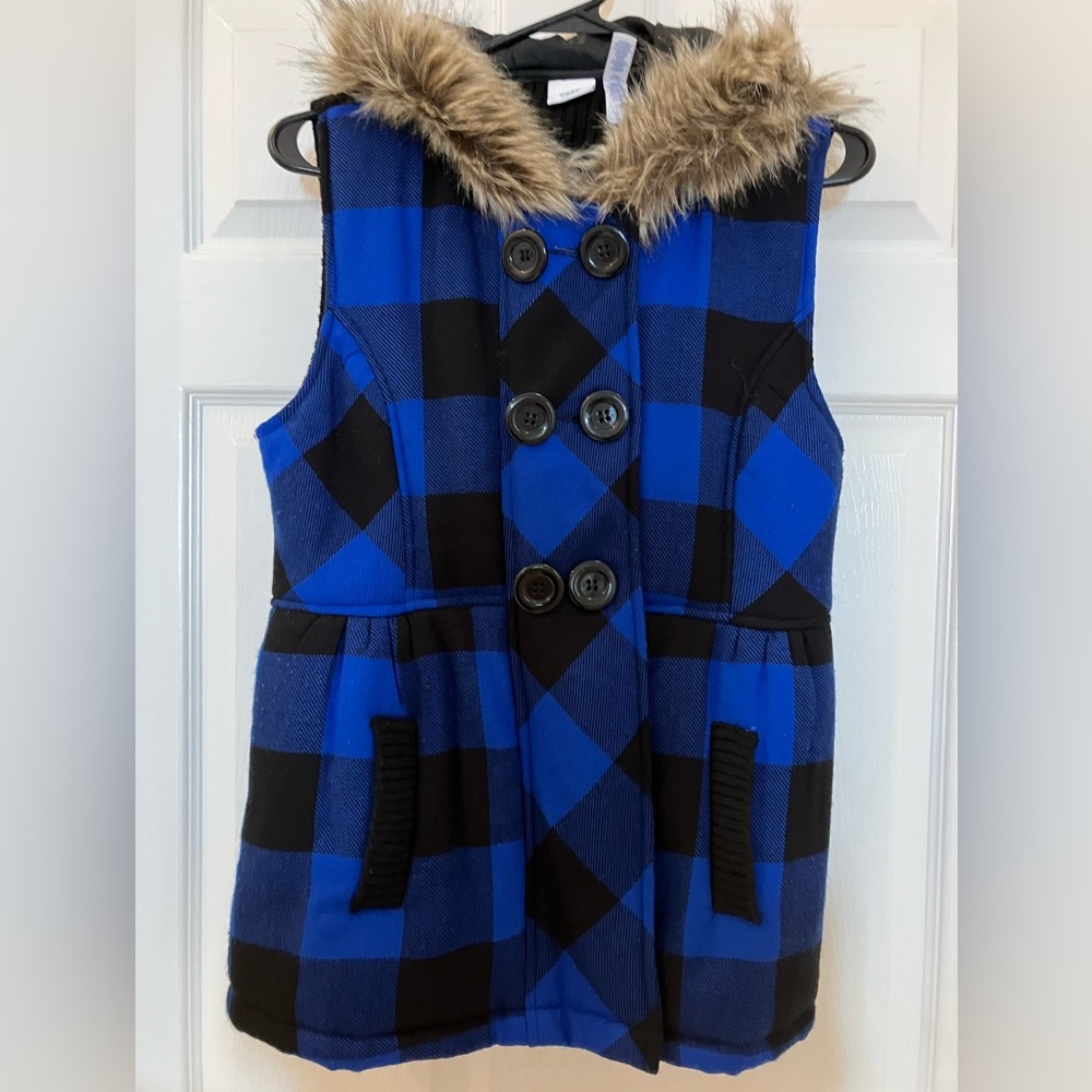 Piper and Blue vest faux fur hood